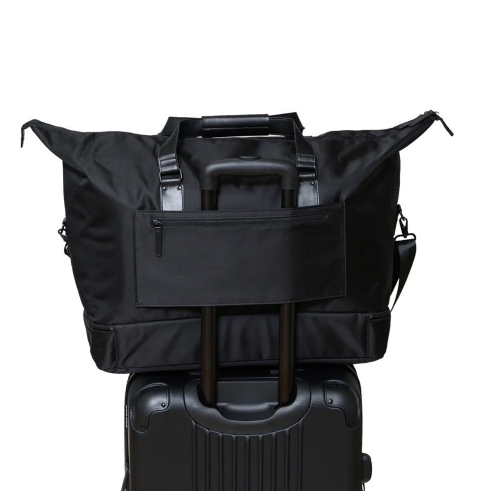 nwt Champs Onyx Collection Black Nylon Duffle Backpack with USB, Large - Picture 2 of 11
